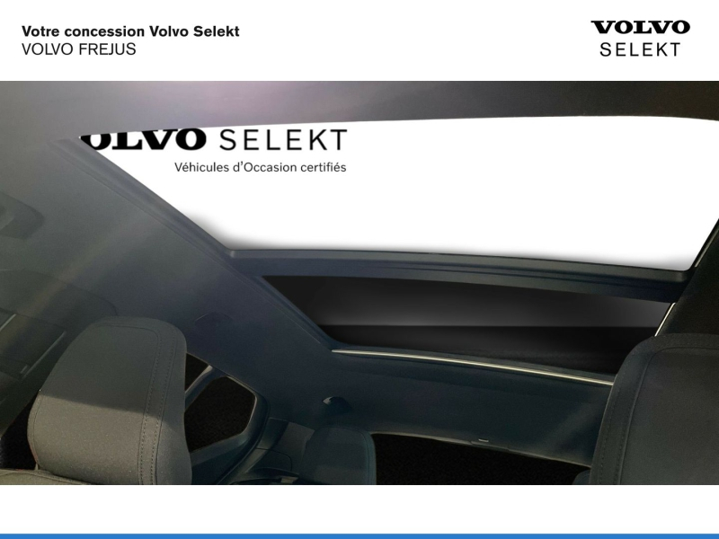 Photo 17 de l’annonce de VOLVO XC40 d’occasion à vendre à Fréjus