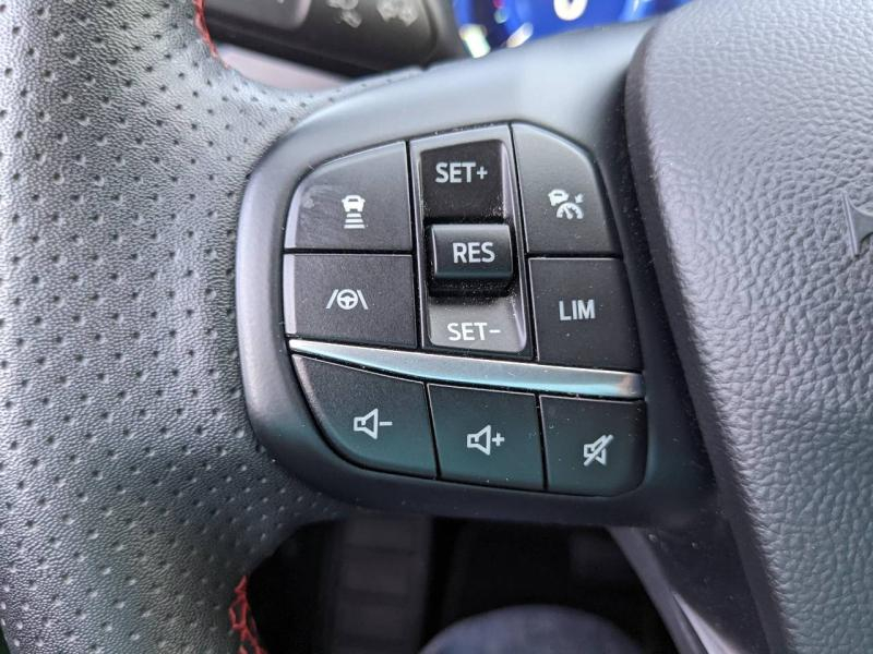 group.seo.links.detann.title Photo 18 de l’annonce de FORD Kuga d’occasion à vendre à MARSEILLE