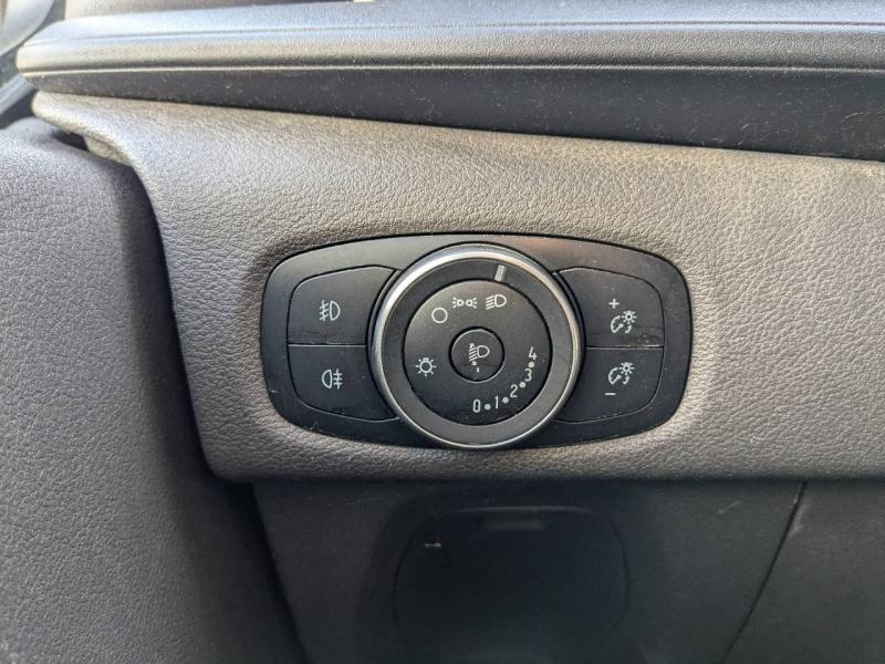 group.seo.links.detann.title Photo 16 de l’annonce de FORD Transit Custom Fg VUL d’occasion à vendre à AUBAGNE