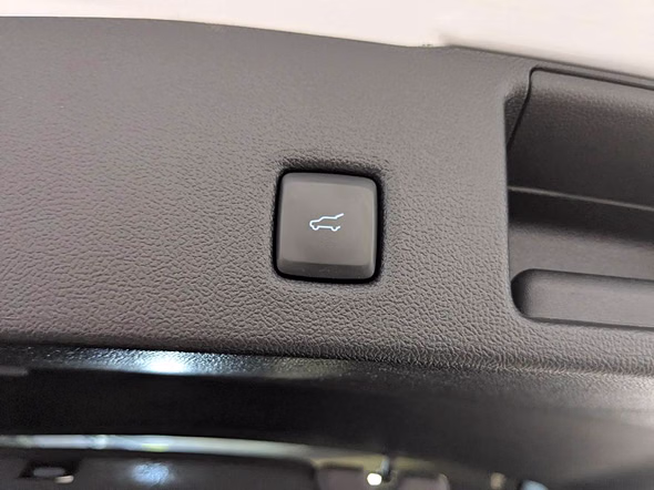 FORD Kuga 2.5 Duratec 190ch FHEV ST-Line X BVA i-AWD - Miniature 16