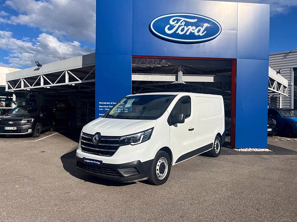RENAULT Trafic Fg L1H1 2T8 2.0 Blue dCi 150ch Grand Confort - Vue 2