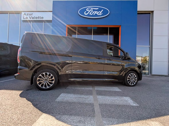 FORD Tourneo Custom 340 L2H1 2.5 Duratec 232ch Hybride rechargeable Titanium X CVT - Miniature 7