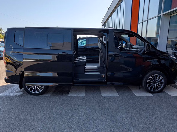 FORD Tourneo Custom 340 L2H1 2.5 Duratec 232ch Hybride rechargeable Titanium X CVT - Miniature 21