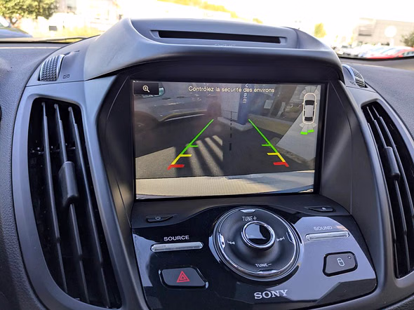 FORD Kuga 2.0 TDCi 150ch Titanium 4x4 PowerShift - Miniature 10
