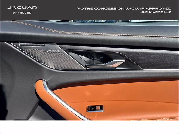 JAGUAR F-Pace P400e Plug-in-Hybrid R-Dynamic HSE BVA8 AWD - Miniature 18