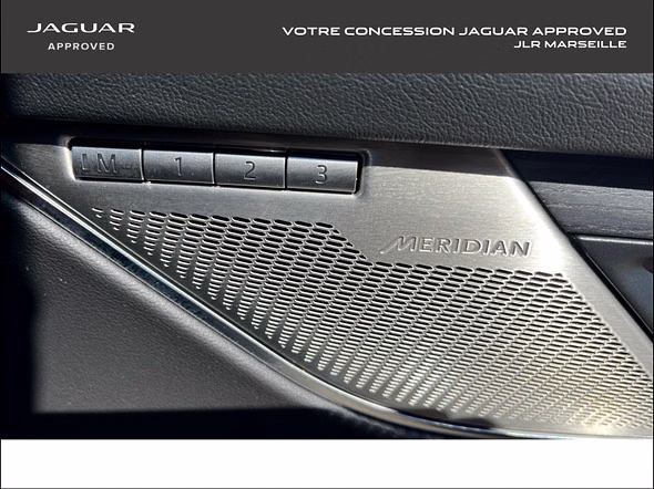 JAGUAR F-Pace P400e Plug-in-Hybrid R-Dynamic HSE BVA8 AWD - Miniature 19