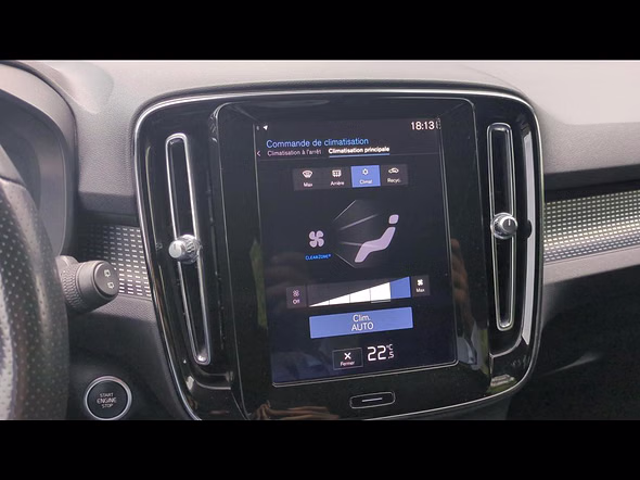 VOLVO XC40 T5 Twin Engine 180 + 82ch R-Design DCT 7 - Miniature 34