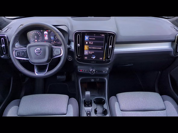 VOLVO XC40 T5 Recharge 180 + 82ch Start DCT 7 - Miniature 8