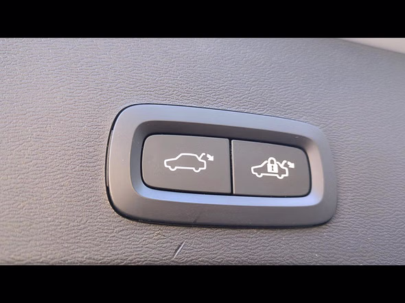VOLVO XC40 T5 Recharge 180 + 82ch Start DCT 7 - Miniature 13
