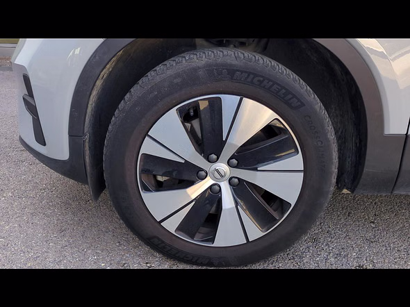 VOLVO XC40 T5 Recharge 180 + 82ch Start DCT 7 - Miniature 19