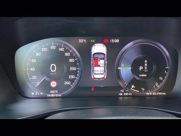 VOLVO XC40 T5 Recharge 180 + 82ch Start DCT 7 - Miniature 24