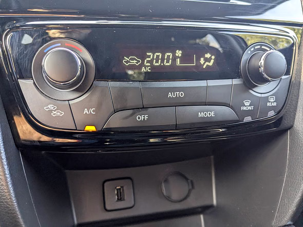 SUZUKI Vitara 1.4 Boosterjet Hybrid 129ch Privilège - Miniature 17