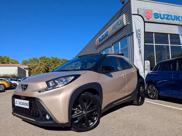 TOYOTA Aygo X 1.0 VVT-i 72ch Air Design MY23 - Miniature 1