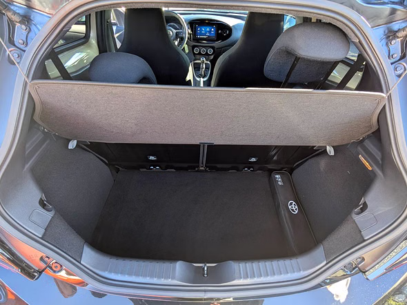 TOYOTA Aygo X 1.0 VVT-i 72ch Air Design MY23 - Miniature 21