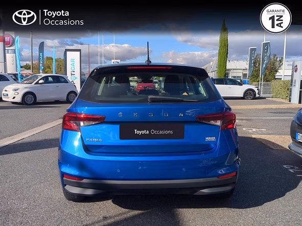 SKODA Fabia 1.0 TSI 95ch Ambition - Vue 4