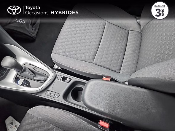 TOYOTA Yaris 116h Dynamic Business 5p + Programme Beyond Zero Academy MY22 - Miniature 16