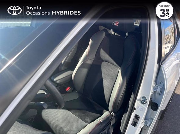 TOYOTA Yaris Cross 116h GR Sport MY22 - Miniature 22