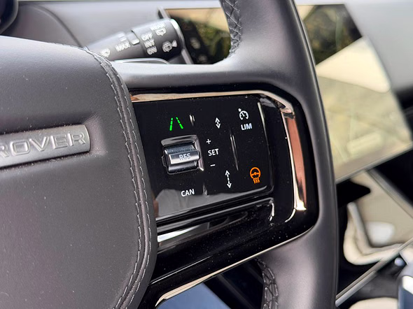 LAND-ROVER Range Rover Sport 3.0 P550e 550ch PHEV Autobiography - Miniature 17