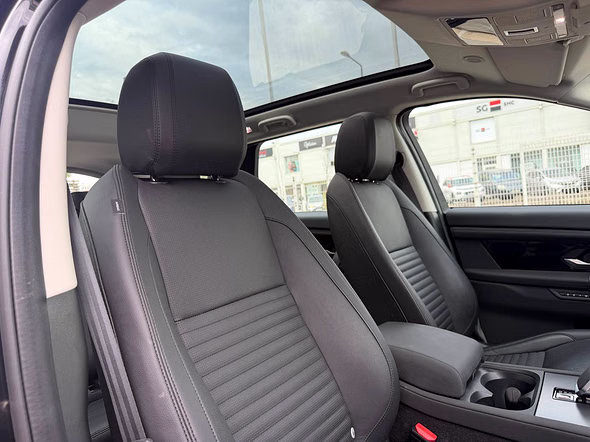 LAND-ROVER Discovery Sport 1.5 P270e PHEV 269ch Dynamic S - Miniature 11