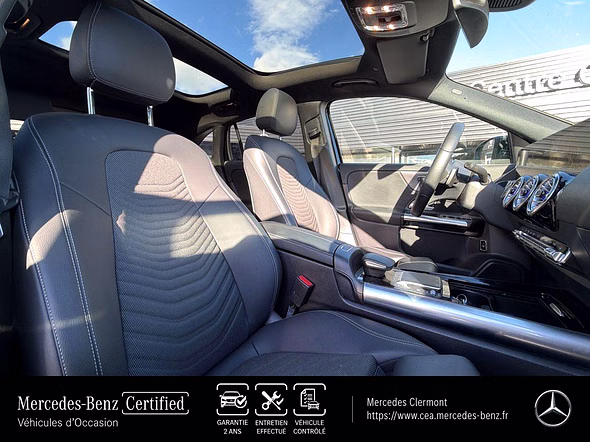 MERCEDES-BENZ GLA 200 163ch Business Line 7G-DCT - Miniature 20