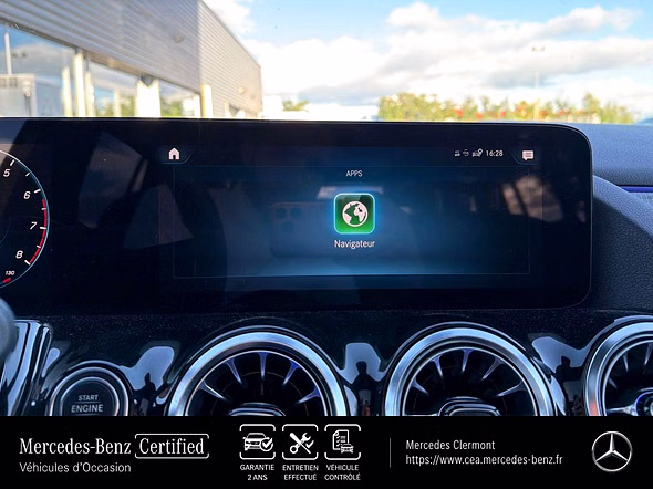 MERCEDES-BENZ GLA 200 163ch Business Line 7G-DCT - Miniature 29