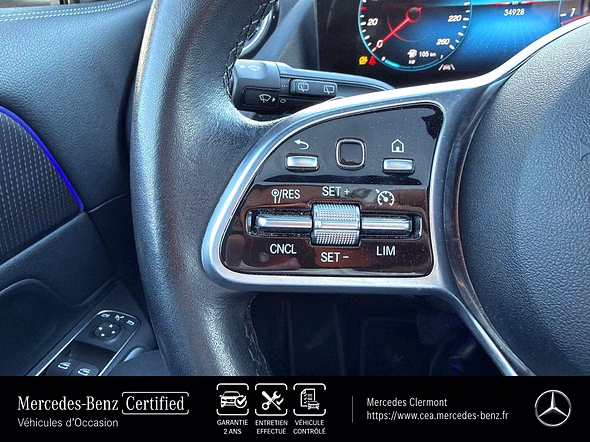 MERCEDES-BENZ GLA 200 163ch Business Line 7G-DCT - Miniature 33