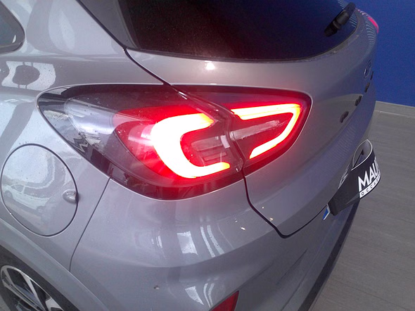FORD Puma 1.0 EcoBoost 125ch S&S mHEV ST-Line Powershift - Vue 4