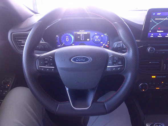 FORD Kuga 2.5 Duratec 190ch FHEV E85 ST-Line X BVA - Miniature 5