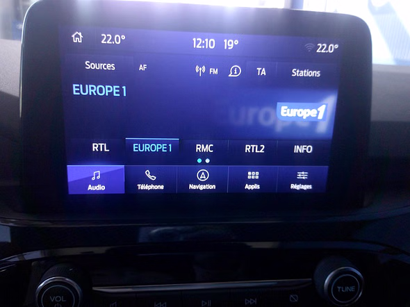 FORD Kuga 2.5 Duratec 190ch FHEV E85 ST-Line X BVA - Miniature 8