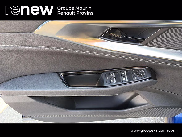 RENAULT Austral 1.2 E-Tech full hybrid 200ch Iconic - Miniature 17