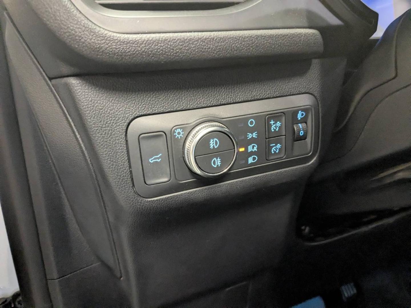 FORD Kuga 2.5 Duratec 190ch FHEV ST-Line X BVA i-AWD - Photo 10