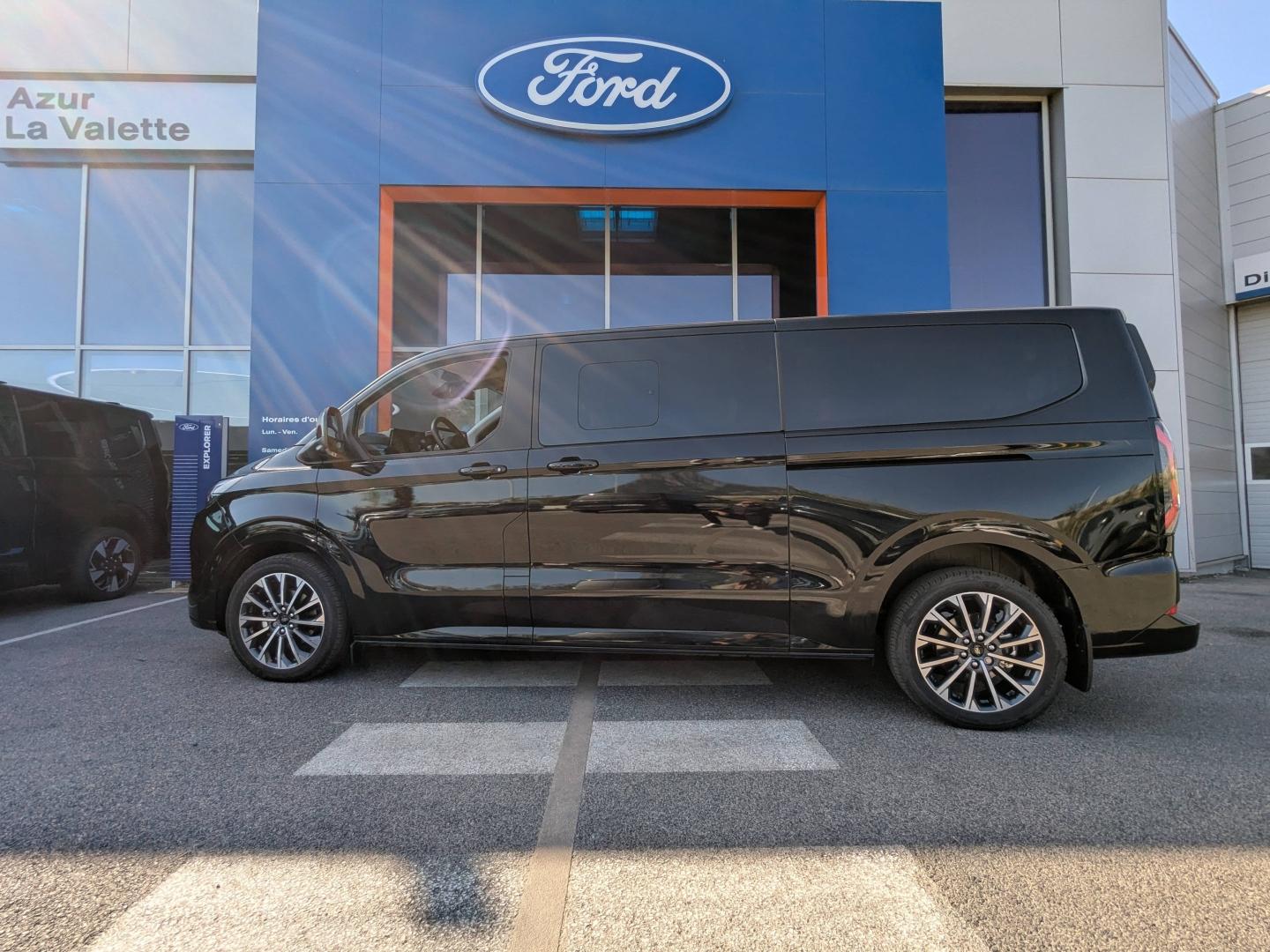 FORD Tourneo Custom 340 L2H1 2.5 Duratec 232ch Hybride rechargeable Titanium X CVT - Photo 5