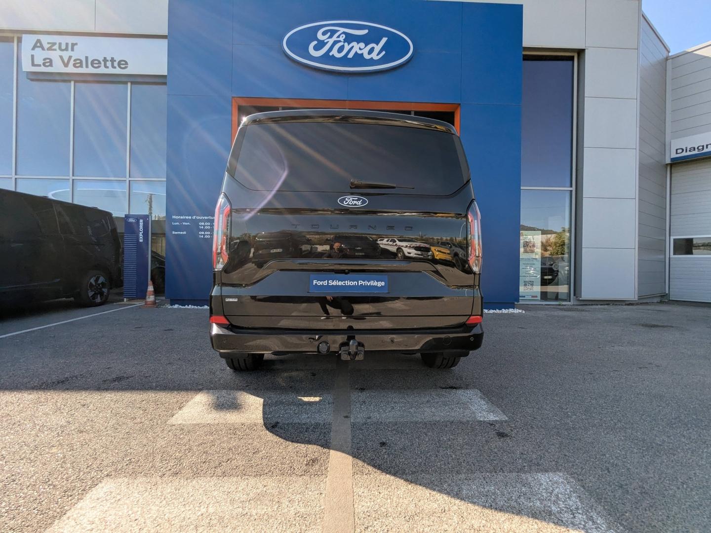FORD Tourneo Custom 340 L2H1 2.5 Duratec 232ch Hybride rechargeable Titanium X CVT - Photo 6