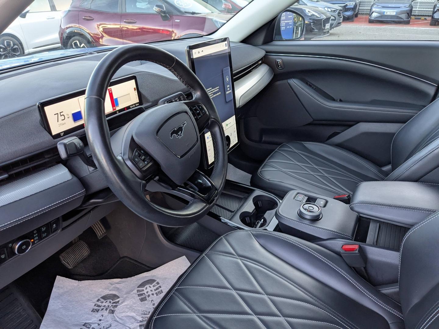 FORD Mustang Mach-E 269ch Standard Range 72,6kWh Mach-E Propulsion - Photo 7
