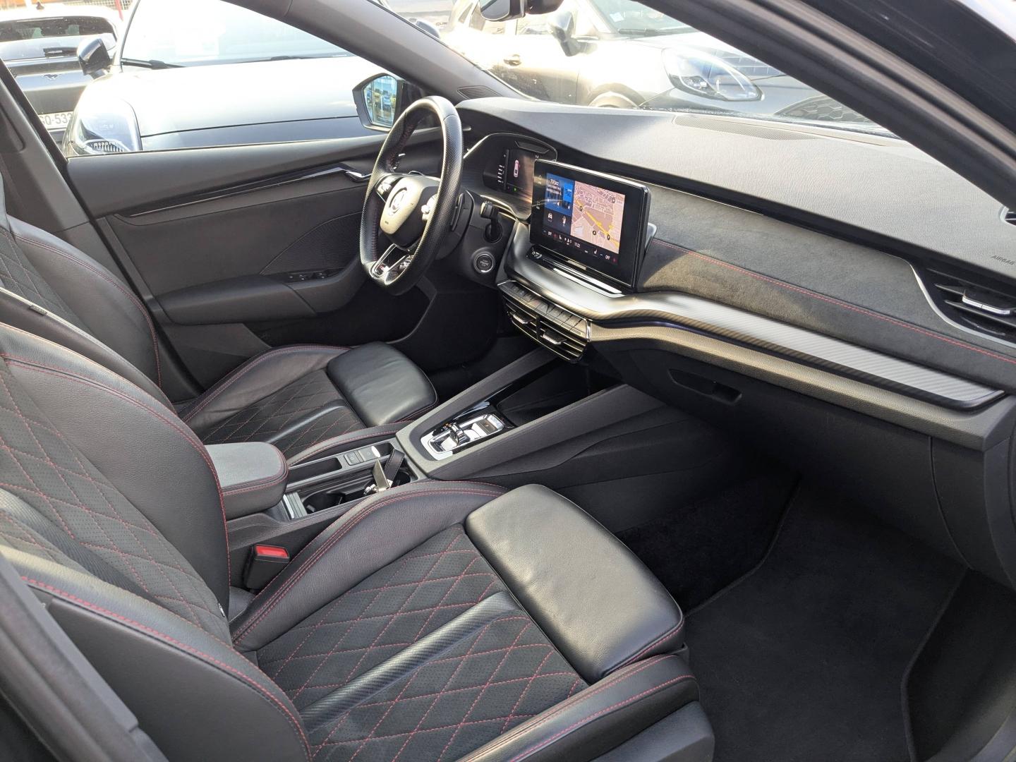 SKODA Octavia 2.0 TSI 245ch RS DSG7 - Photo 11