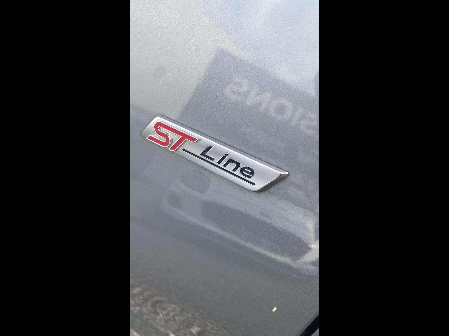 FORD Puma 1.0 Flexifuel 125ch S&S mHEV ST-Line - Photo 17