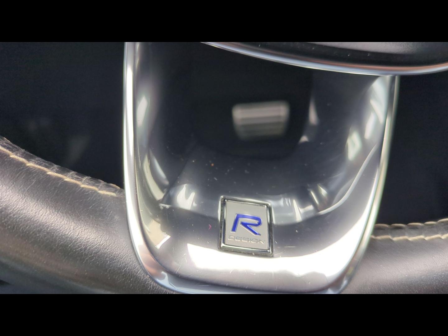 VOLVO XC40 T5 Twin Engine 180 + 82ch R-Design DCT 7 - Photo 30