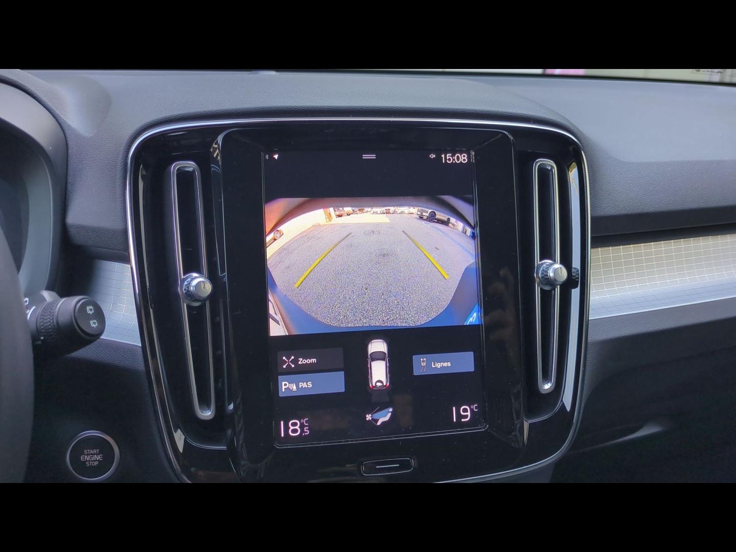 VOLVO XC40 T5 Recharge 180 + 82ch Start DCT 7 - Photo 28