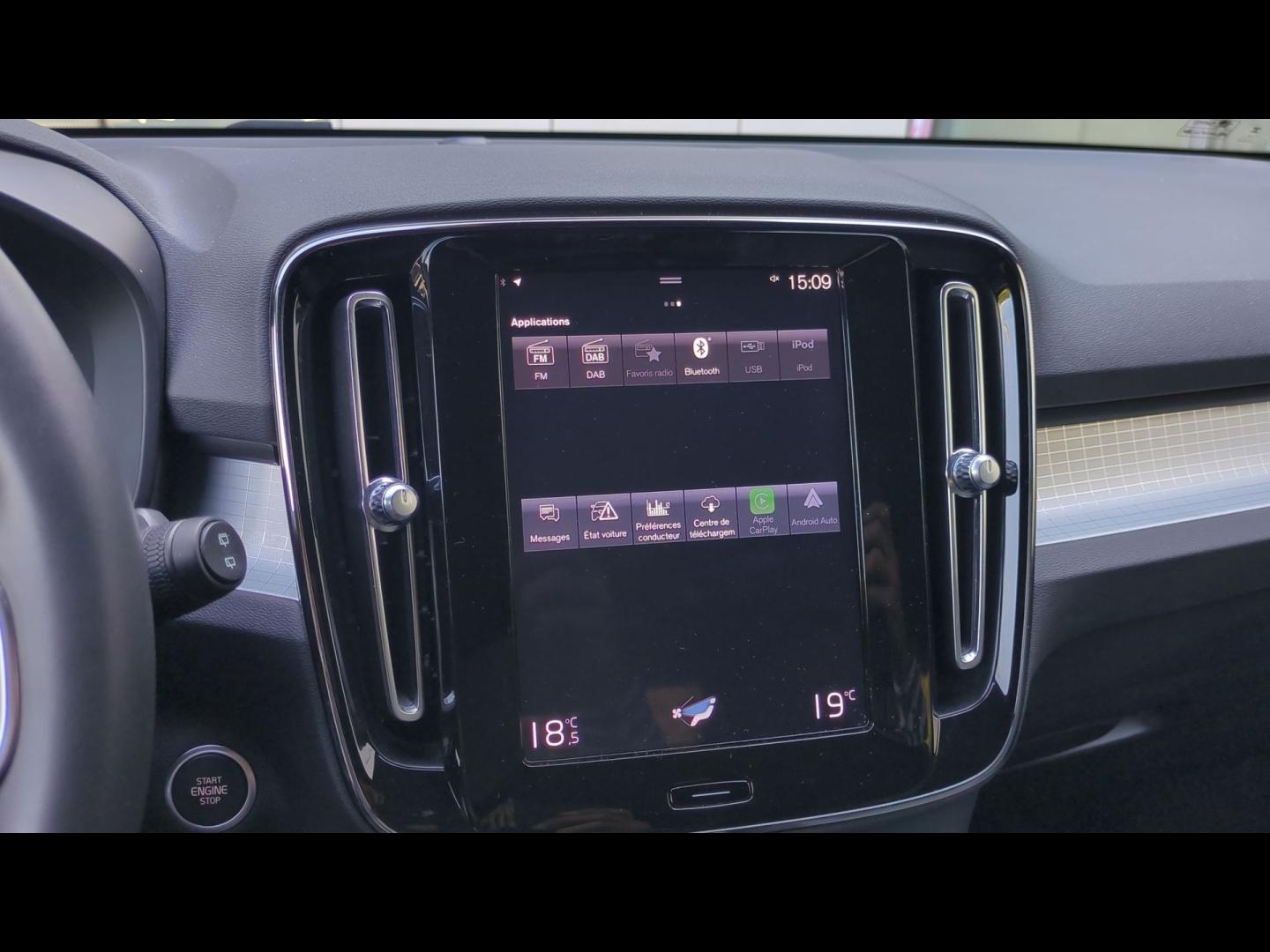 VOLVO XC40 T5 Recharge 180 + 82ch Start DCT 7 - Photo 32