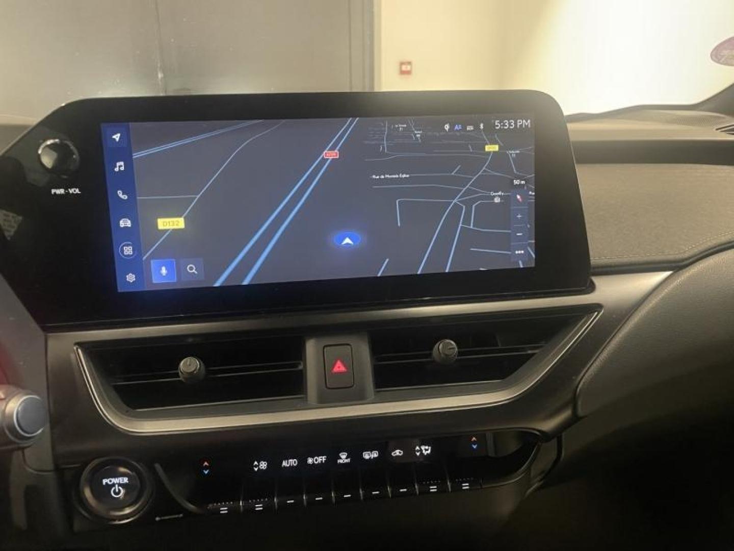 LEXUS UX 250h 4WD Luxe Plus  MY22 - Photo 19