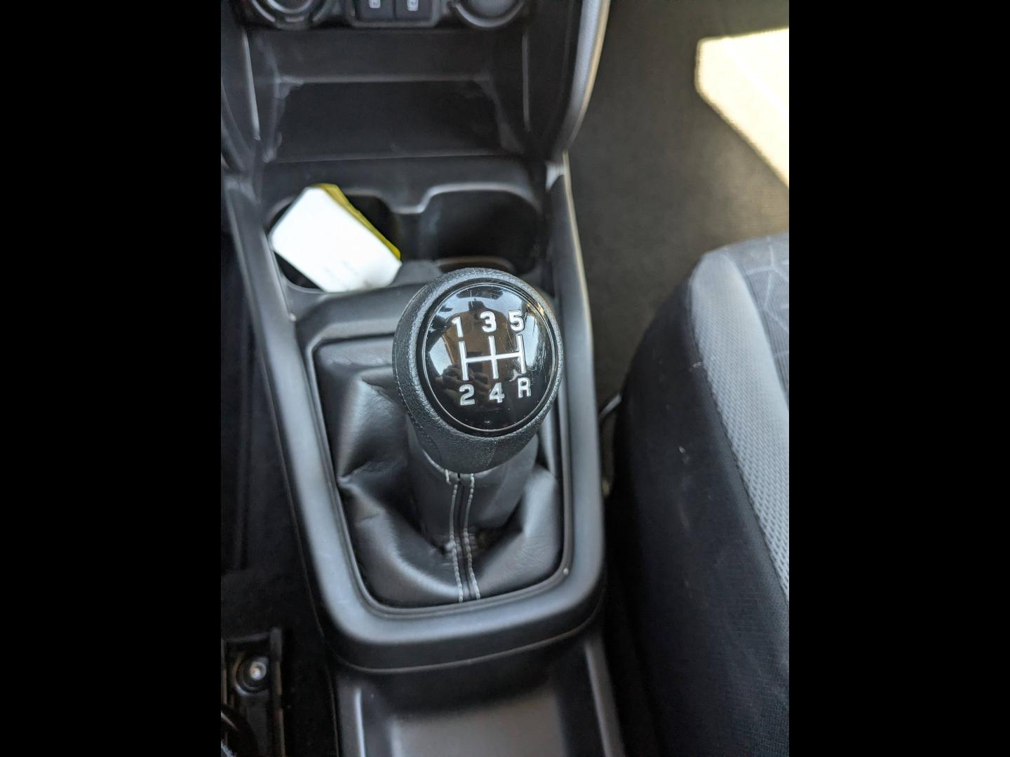 SUZUKI Swift 1.2 Hybrid 83ch Privilège - Photo 17