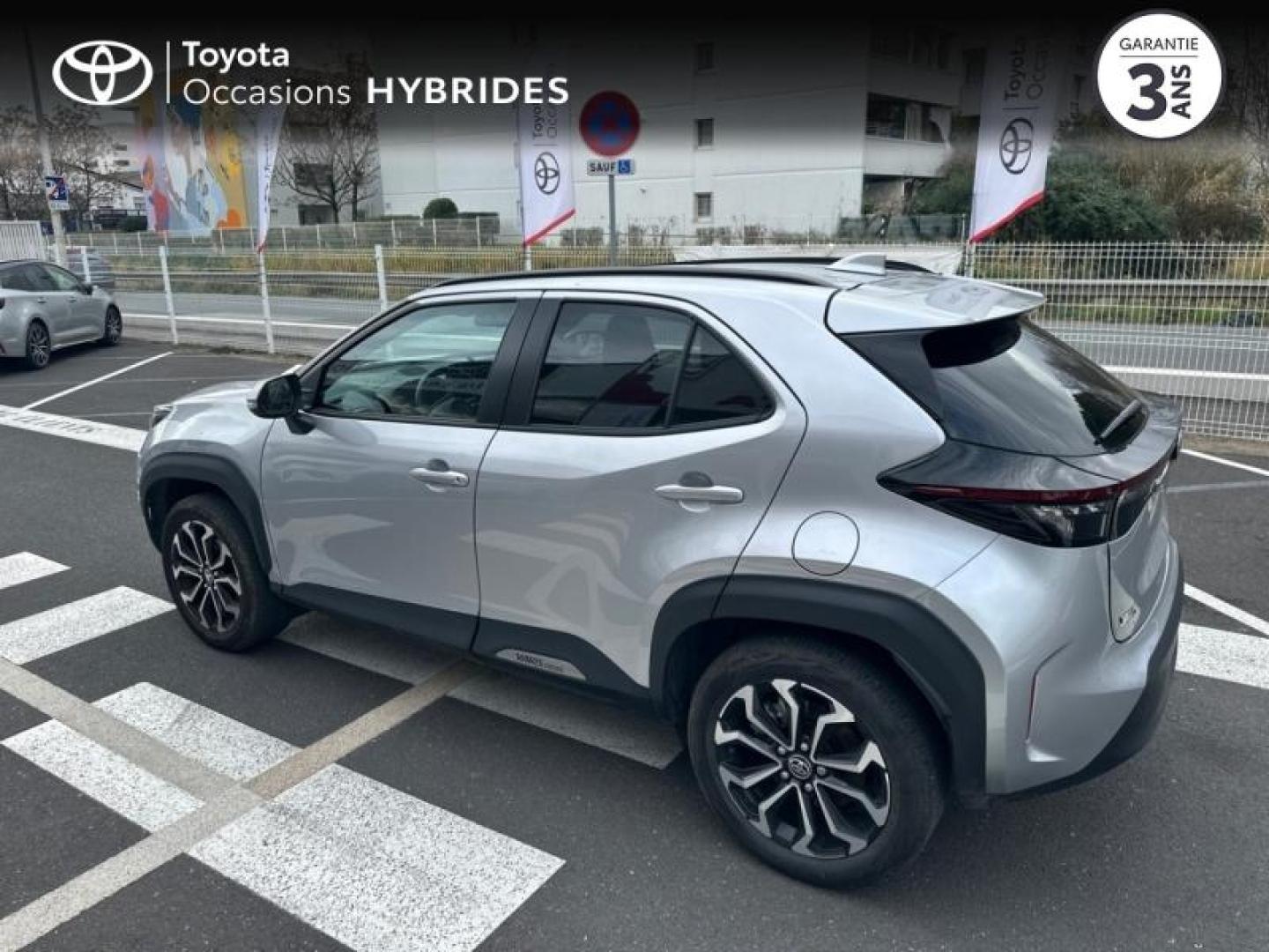 TOYOTA Yaris Cross 130h Design Pack Cargo - Photo 3