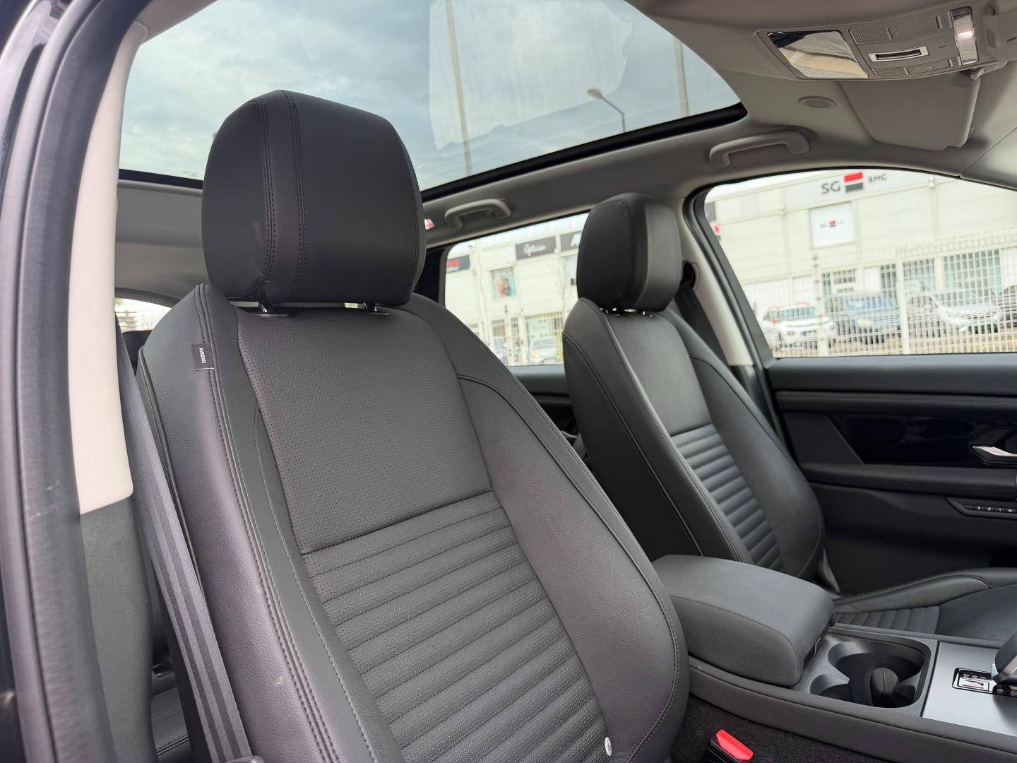 LAND-ROVER Discovery Sport 1.5 P270e PHEV 269ch Dynamic S - Photo 11