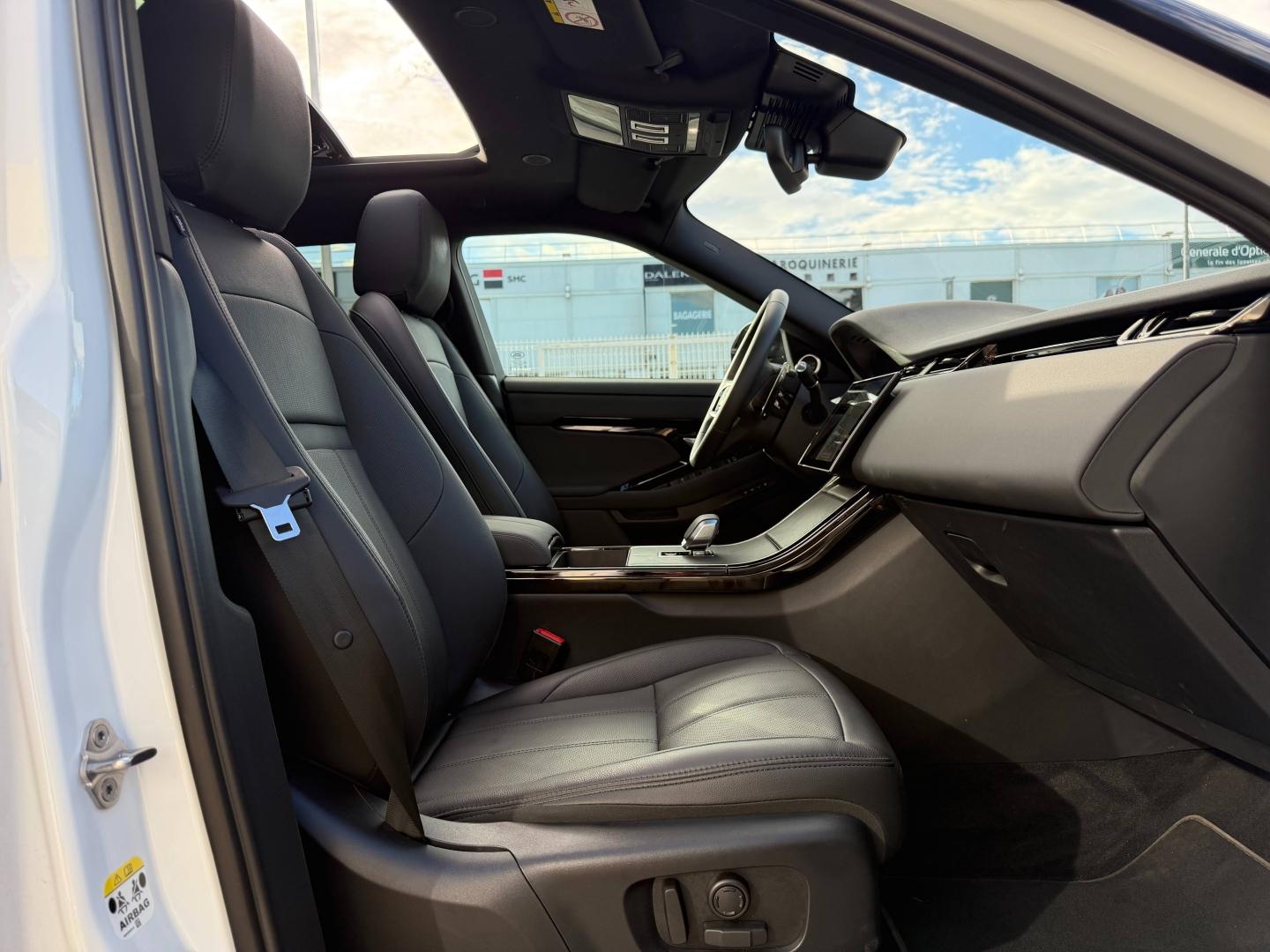 LAND-ROVER Range Rover Evoque 1.5 P270e PHEV 269ch Dynamic SE - Photo 10