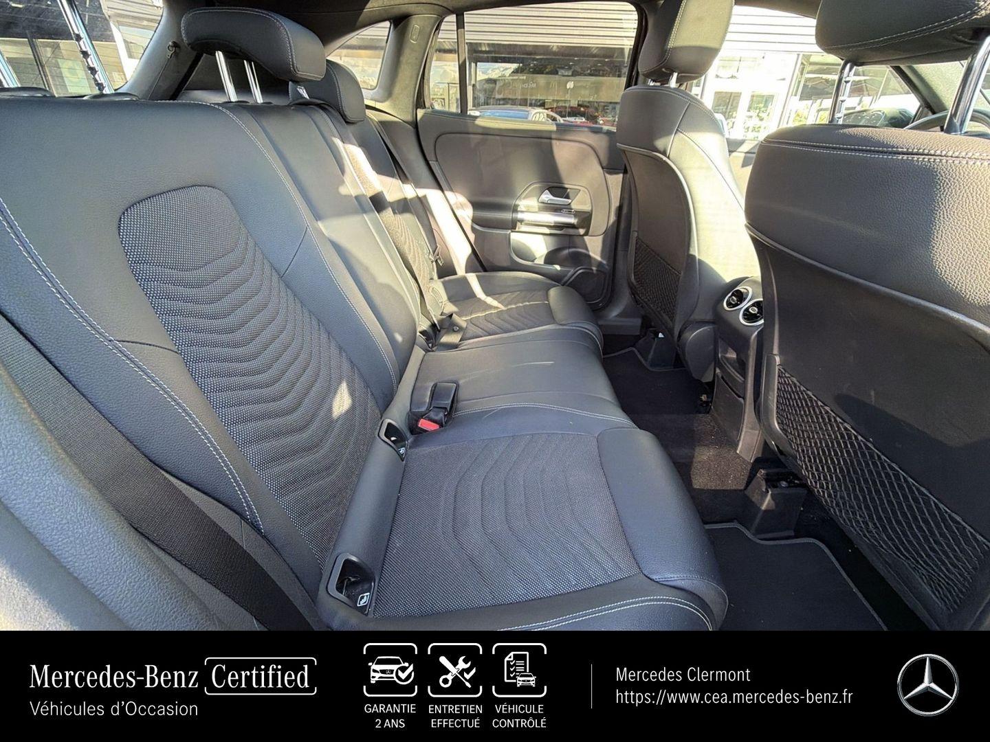 MERCEDES-BENZ GLA 200 163ch Business Line 7G-DCT - Photo 18