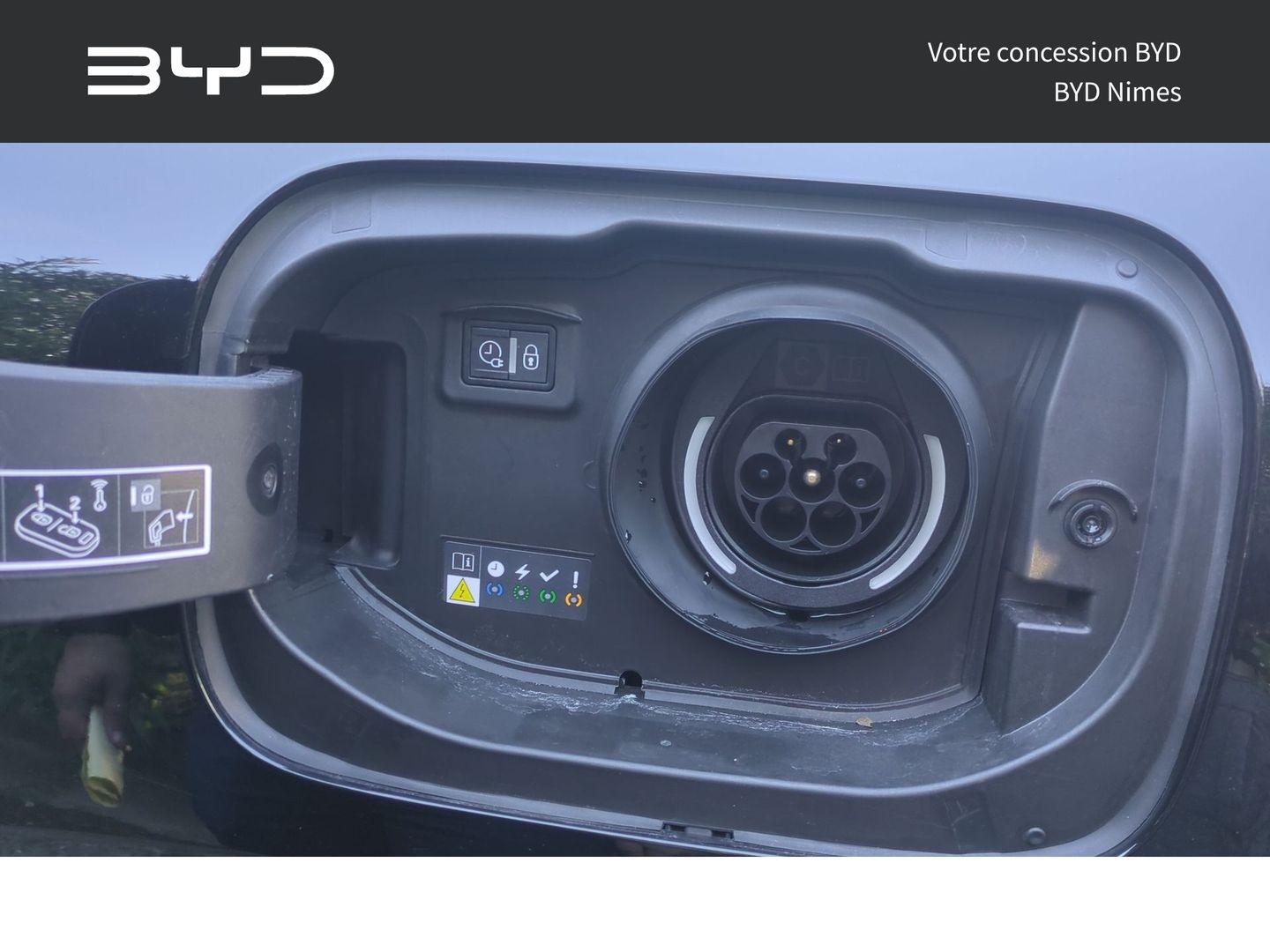 CITROEN C5 X Hybride rechargeable 225ch Shine Pack ëEAT8 - Photo 25