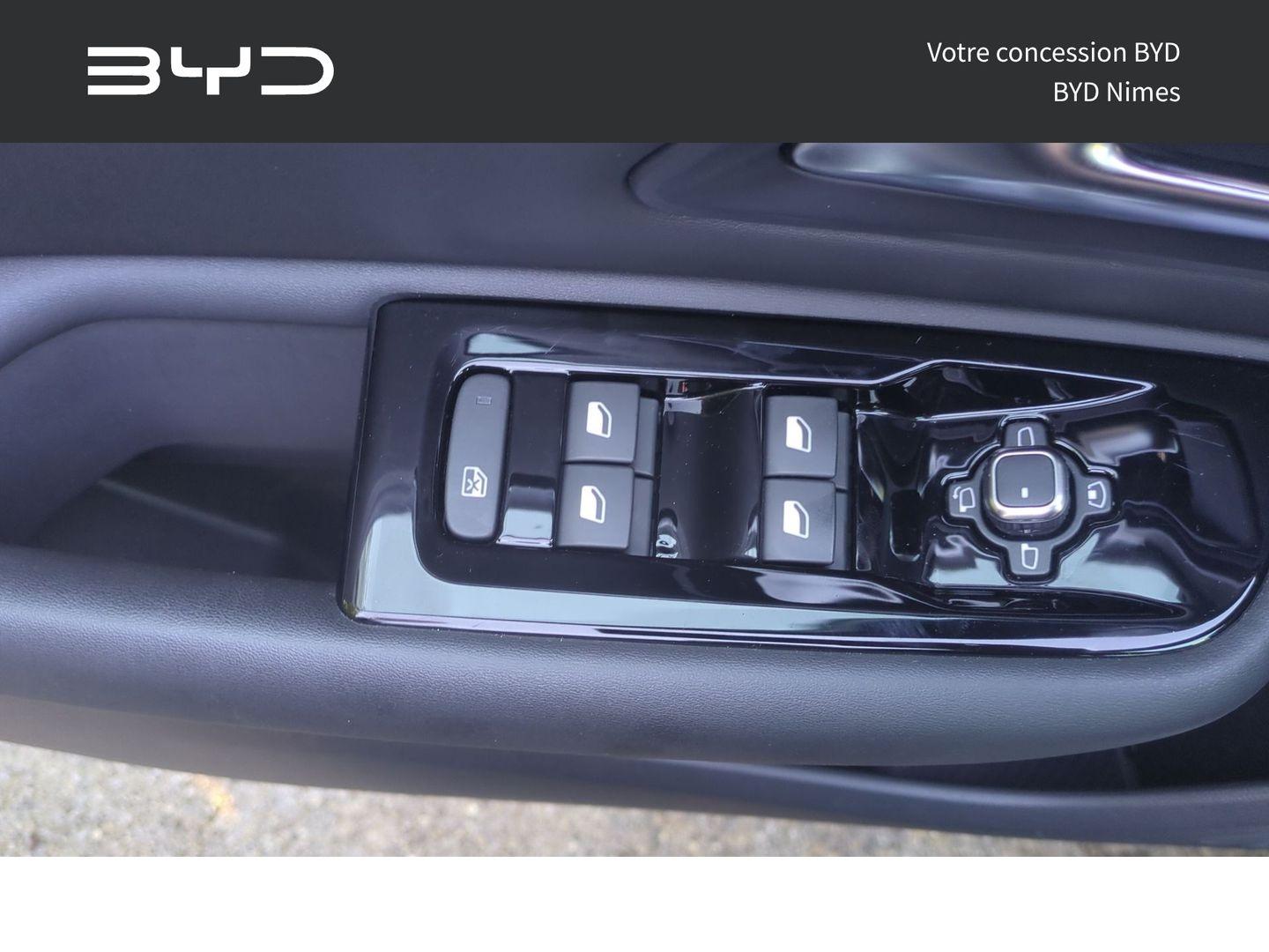 CITROEN C5 X Hybride rechargeable 225ch Shine Pack ëEAT8 - Photo 26