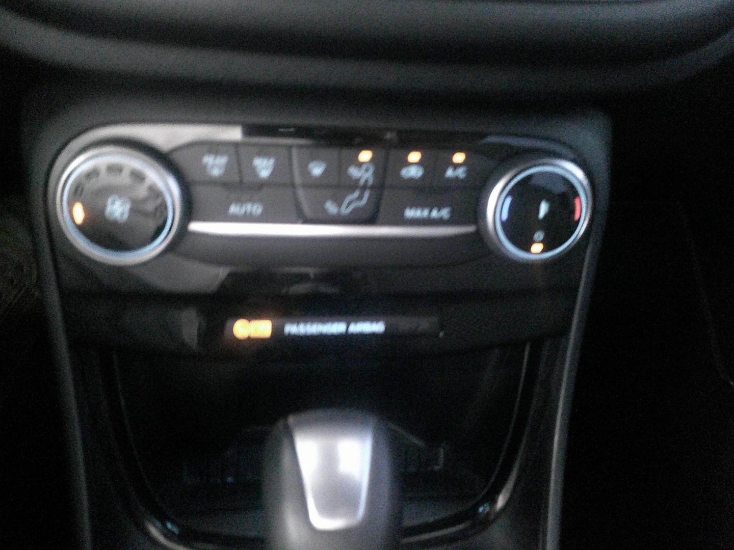 FORD Puma 1.0 EcoBoost 125ch S&S mHEV ST-Line Powershift - Photo 14