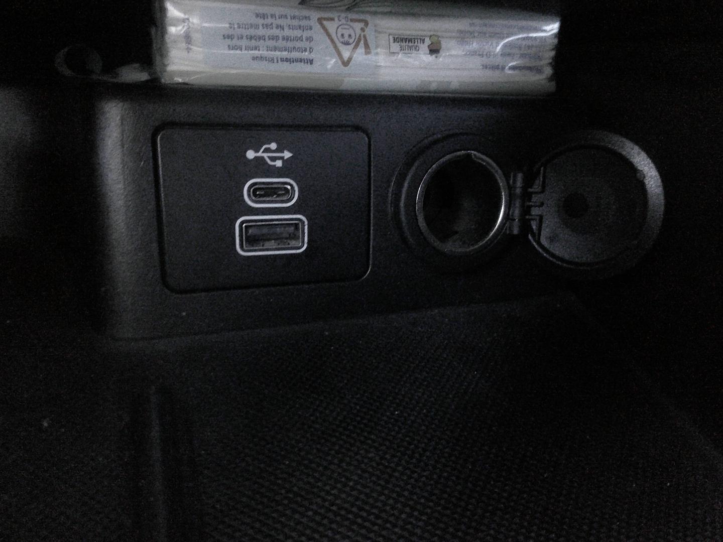 FORD Kuga 2.5 Duratec 190ch FHEV E85 ST-Line X BVA - Photo 19