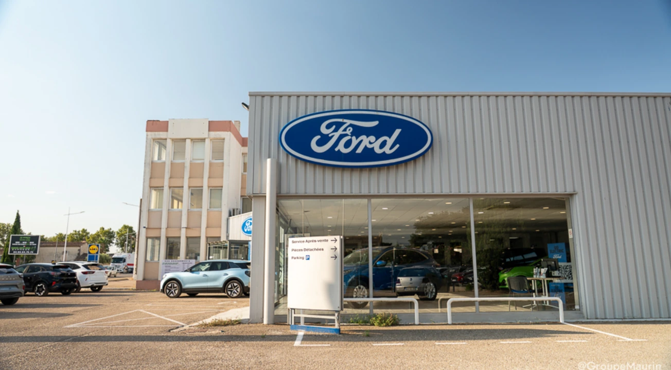 FORD ARLES